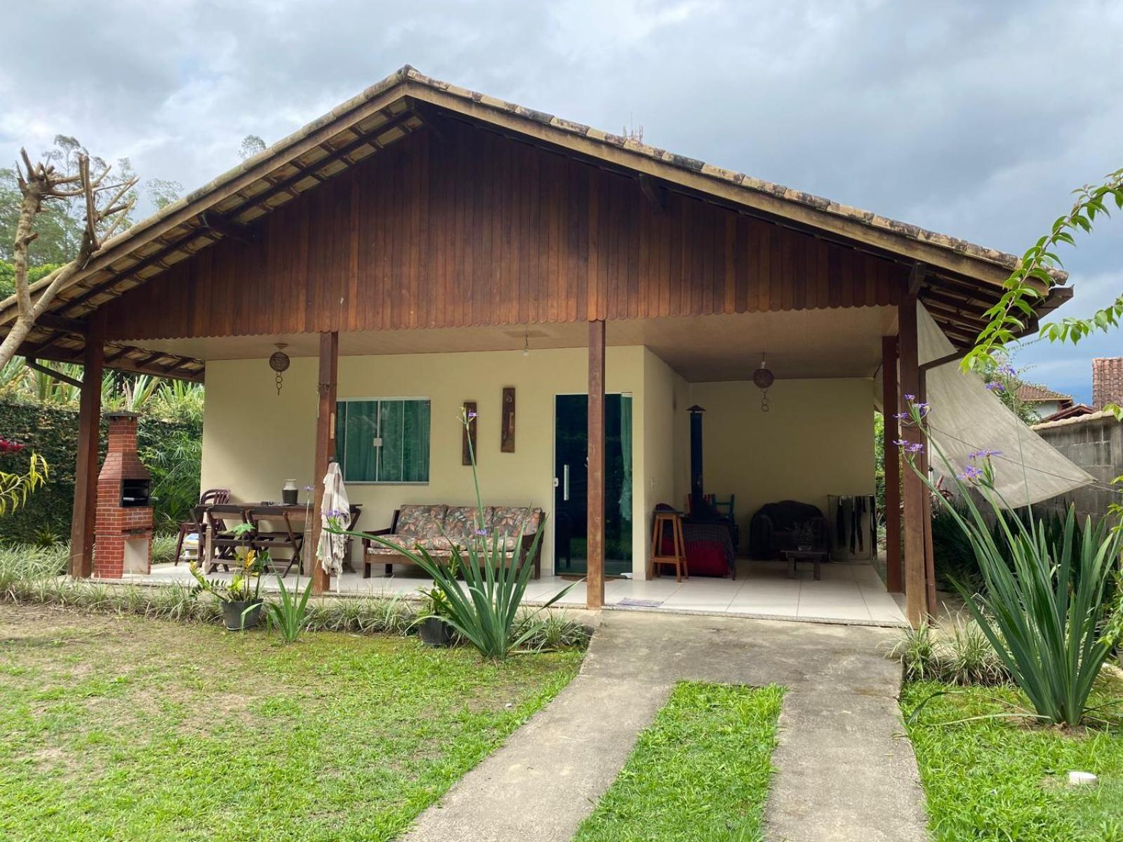 Lumiar Casa Solar Churrasqueira Com 3 Quartos Sendo Um Suite Arejada, Jardim A 700M Do Centro Exterior foto
